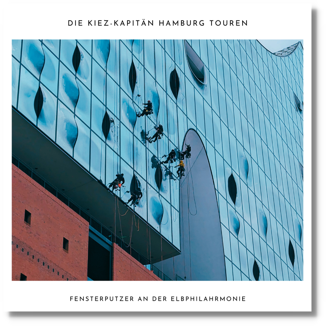 FRÜHJAHRSPUTZ FÜR DIE HAMBURGER ELBPHILHARMONIE elbphilharmonie hamburg fensterputzer has-shadow