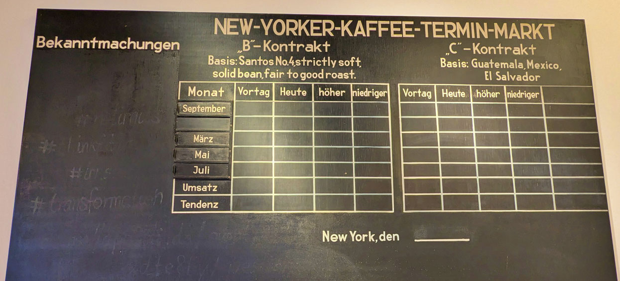 DIE HISTORISCHE KAFFEEBÖRSE IN DER HAMBURGER SPEICHERSTADT Kaffeebörse Hamburg Speicherstadt, Tchibo
